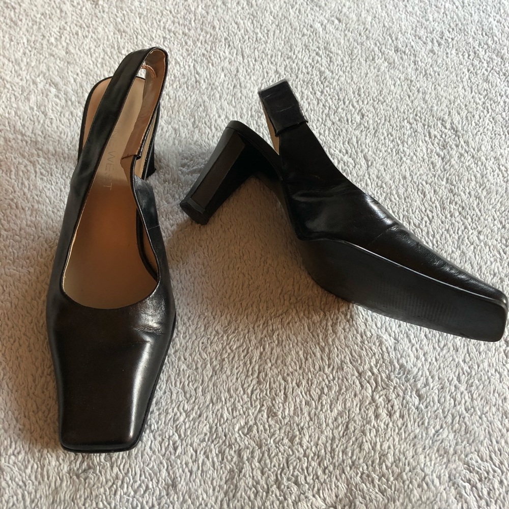 Nine West Black Leather Sling Back Size 7 Heel 3in